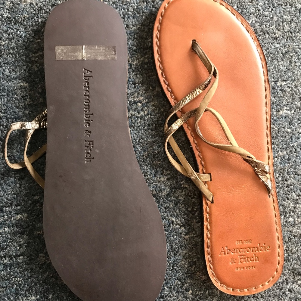 Abercrombie women sandals